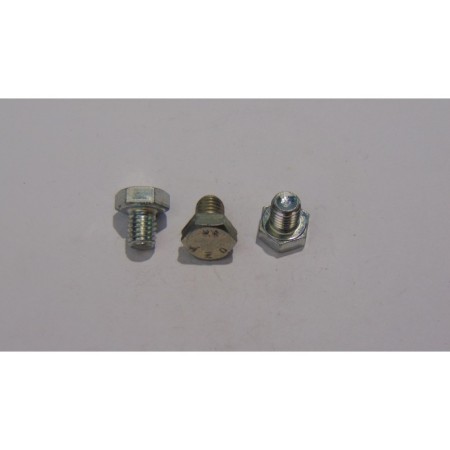 Śruba przekł. kąt. M8x10